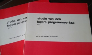 Studie van een lagere programmeertaal (2 boeken)