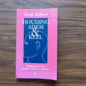 Houding, adem en keel