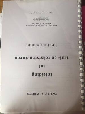 Inleiding tot taal-en tekststurcturen: lectuurbundel