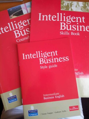 Intelligent Business Coursebook