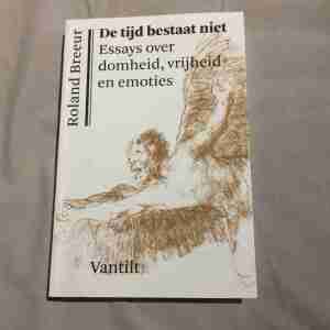 De Tijd Bestaat Niet