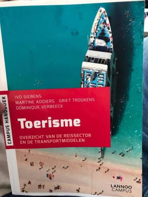 Handboek Toerisme - Overzicht van de reissector en de transportmiddelen