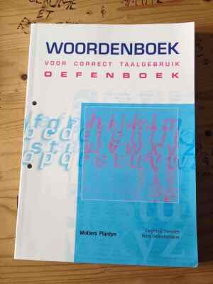 Woordenboek voor correct taalgebruik Oefenboek