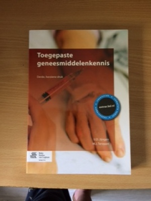 Toegepaste geneesmiddelenkennis