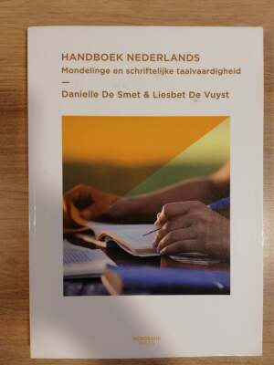 Handboek Nederlands Mondelinge en schriftelijke taalvaardigheid