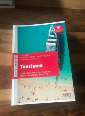Handboek Toerisme - Overzicht van de reissector en de transportmiddelen