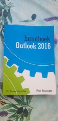 Handboek Outlook 2016