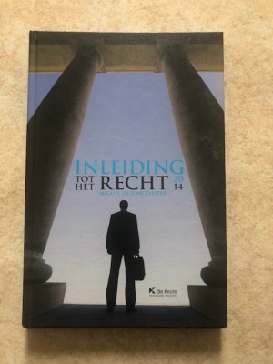 Inleiding tot het recht 2014