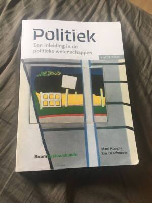 Politiek: Een inleiding in de politieke wetenschappen