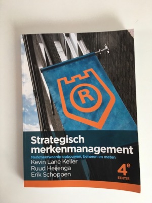 Strategisch merkenmanagement. Merkmeerwaarde opbouwen, beheren en meten.