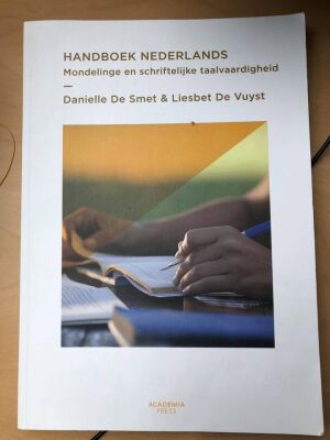 Handboek Nederlands Mondelinge en schriftelijke taalvaardigheid