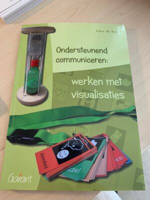 ONDERSTEUNEND COMMUNICEREN: WERKEN MET VISUALISATIES