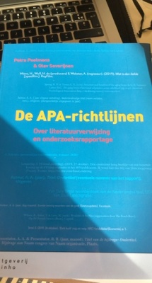 De APA-richtlijnen Over literatuurverwijzing en onderzoeksrapportage