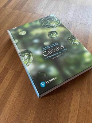 Calculus A Complete Course - Ninth edition