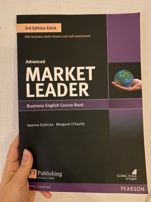 Market Leader Extra Advanced Coursebook + DVD