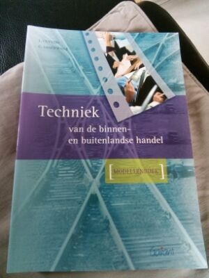 Techniek van de binnen- en buitenlandse handel Modellenboek