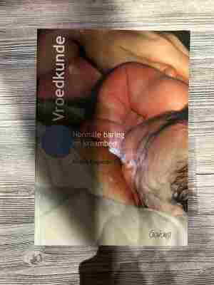 Normale baring en kraambed