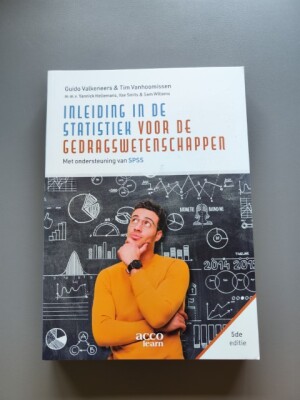 Inleiding in de statistiek voor de gedragswetenschap (met ondersteuning van SPSS)