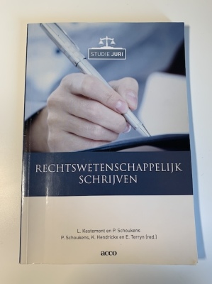 Rechtswetenschappelijk schrijven