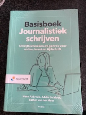 Basisboek Journalistiek schrijven