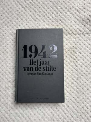 1942 het jaar van de stilte