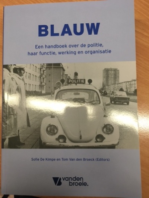 Blauw