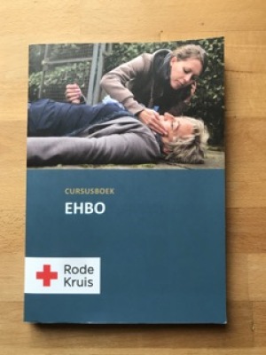 Rode Kruis - Cursusboek EHBO - Eerste hulp boek