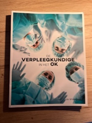 De verpleegkundige in het OK