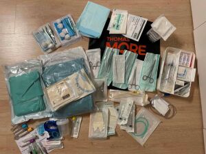 Gedeeltelijk complete set oefenmateriaal vroedkunde - eerste Jaar