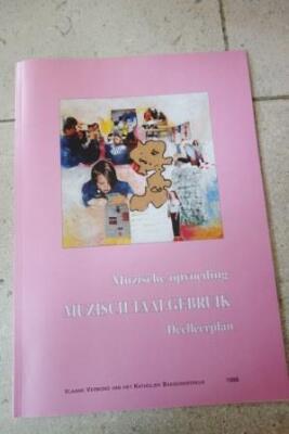 Deelleerplan Muzische opvoeding: Muzisch taalgebruik