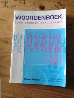 Woordenboek voor correct taalgebruik