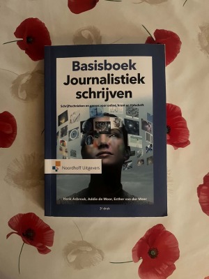 Basisboek Journalistiek schrijven
