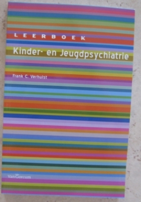 Leerboek Kinder-en Jeugdpsychiatrie