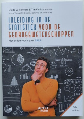 Inleiding in de statistiek voor de gedragswetenschap (met ondersteuning van SPSS)